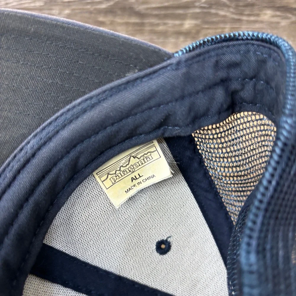 Patagonia Hat‎ Cap Snap Back Blue Fish Fishing Sun Faded Outdoors Hiking Mens